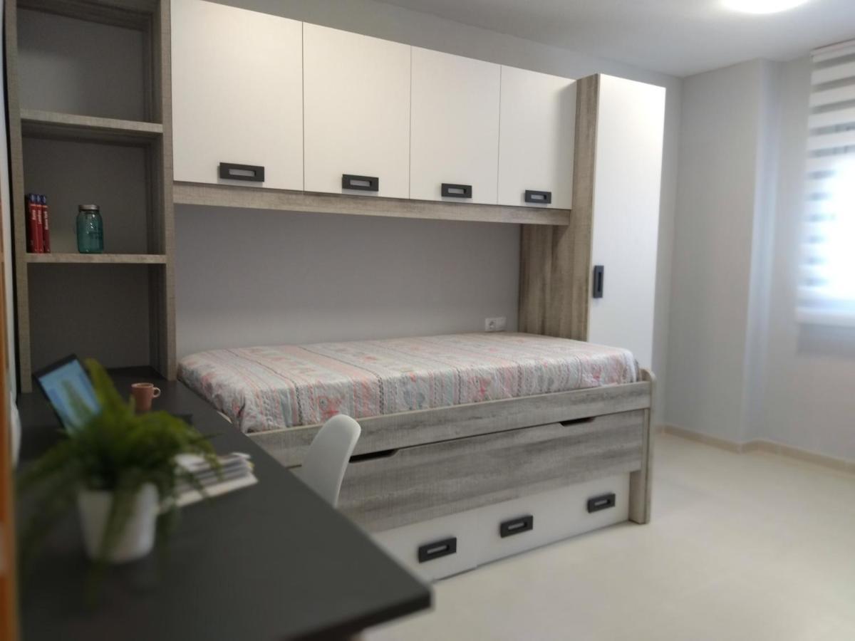 Carme Lägenhet L'L'Hospitalet de l'Infant Exteriör bild